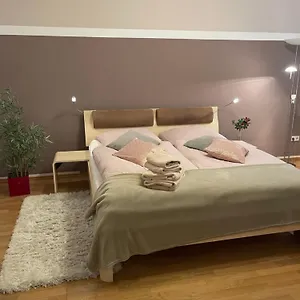 Apartment Blumsens Stadtwohnung Am Oertelplatz 